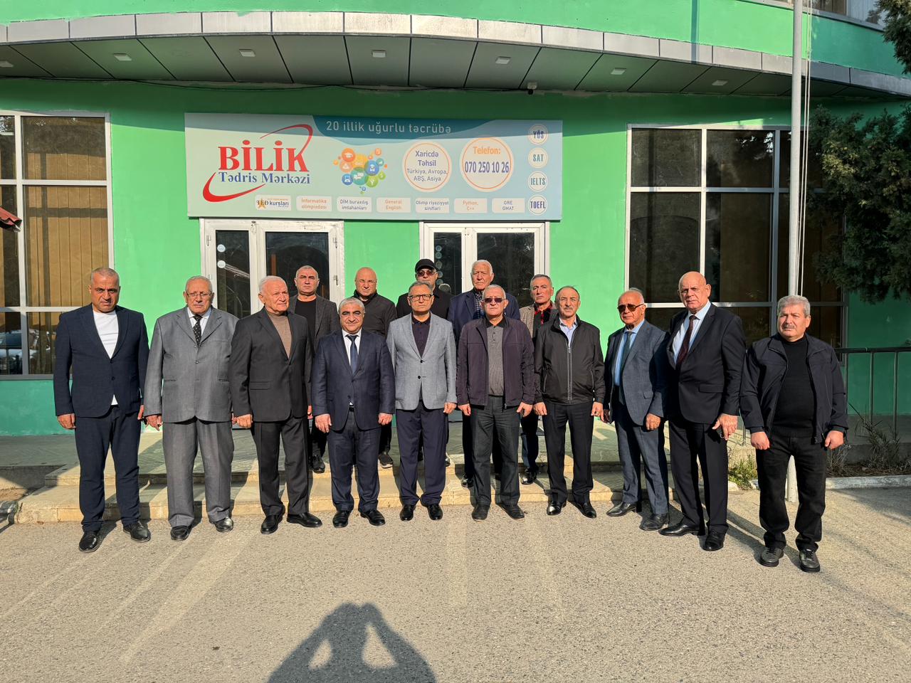 Bilik Tədris Mərkəzinin Sumqayıt filialında Sumqayıt Dostlar Klubu üzvləri və şəhərin tanınmış ziyalıları ilə maraqlı və səmimi görüş keçirilib.